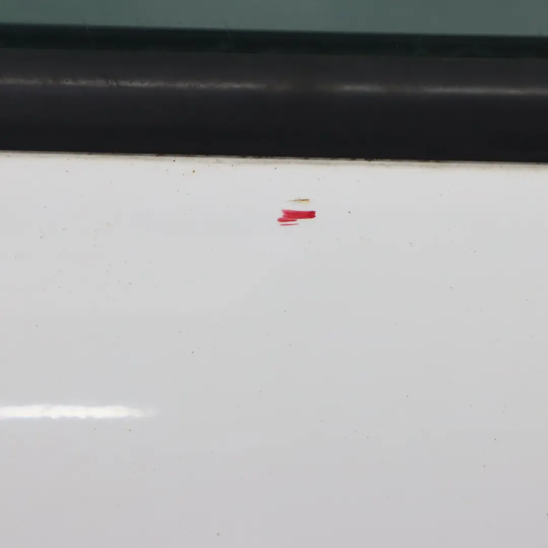 Sportback Panel Puerta Delantera Derecha Ibis White - Y9C para Audi A3 8P con número de pieza 8P4831052A Audi A3 8P Sportback Panel Puerta Delantera Derecha Ibis White - Y9C - SKU 8P4831052A-IWH - Número de pieza 8P4831052A