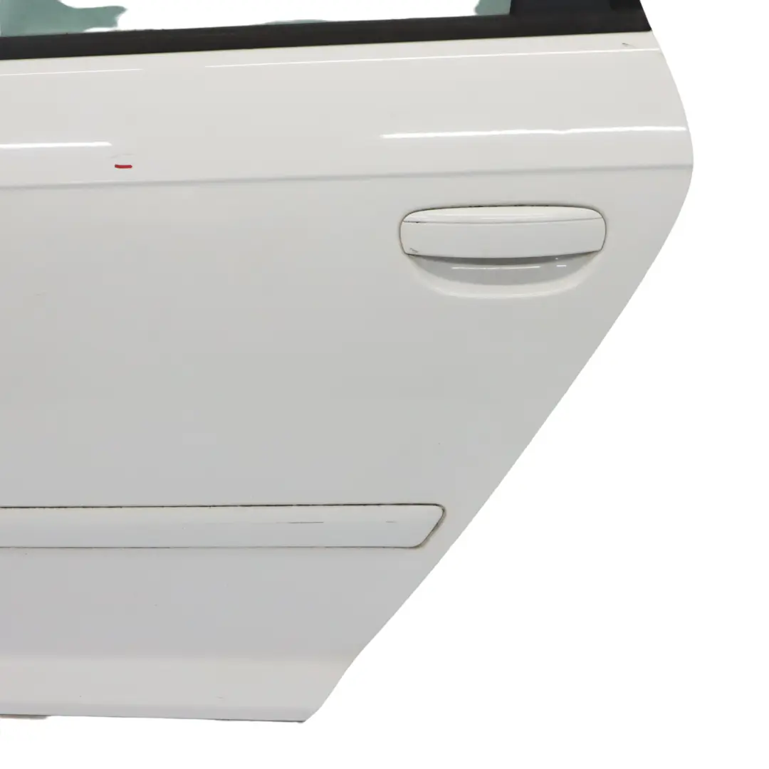 Sportback Porte Arrière Gauche Ibis White Blanc - Y9C pour Audi A3 8P à propos du numéro de pièce 8P4833051A Audi A3 8P Sportback Porte Arrière Gauche Ibis White Blanc - Y9C - SKU 8P4833051A-IWH - Numéro de pièce 8P4833051A