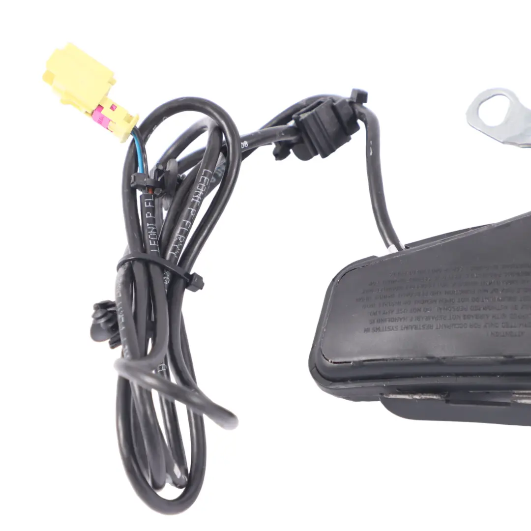 Module Latéral Unité D'air Siège Avant Droit pour Audi A3 8P à propos du numéro de pièce 8P4880242C Audi A3 8P Module Latéral Unité D'air Siège Avant Droit - SKU 8P4880242C - Numéro de pièce 8P4880242C