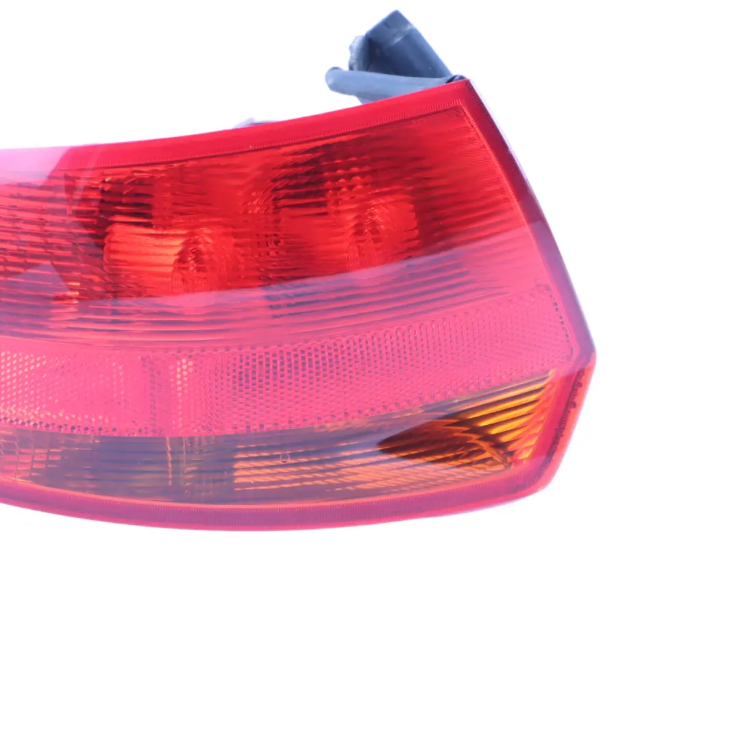 Audi A3 8P Lewa Tylna Lampa LED Bagażnika - SKU 8P4945095C - Numer Części 8P4945095C