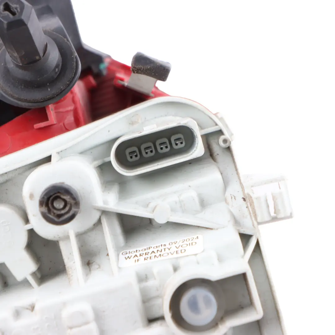 Tail Brake Light Lamp Right O/S Side Indicator to Audi A3 8P Rear with Part number 8P4945096C Audi A3 8P Rear Tail Brake Light Lamp Right O/S Side Indicator - SKU 8P4945096C - Part number 8P4945096C