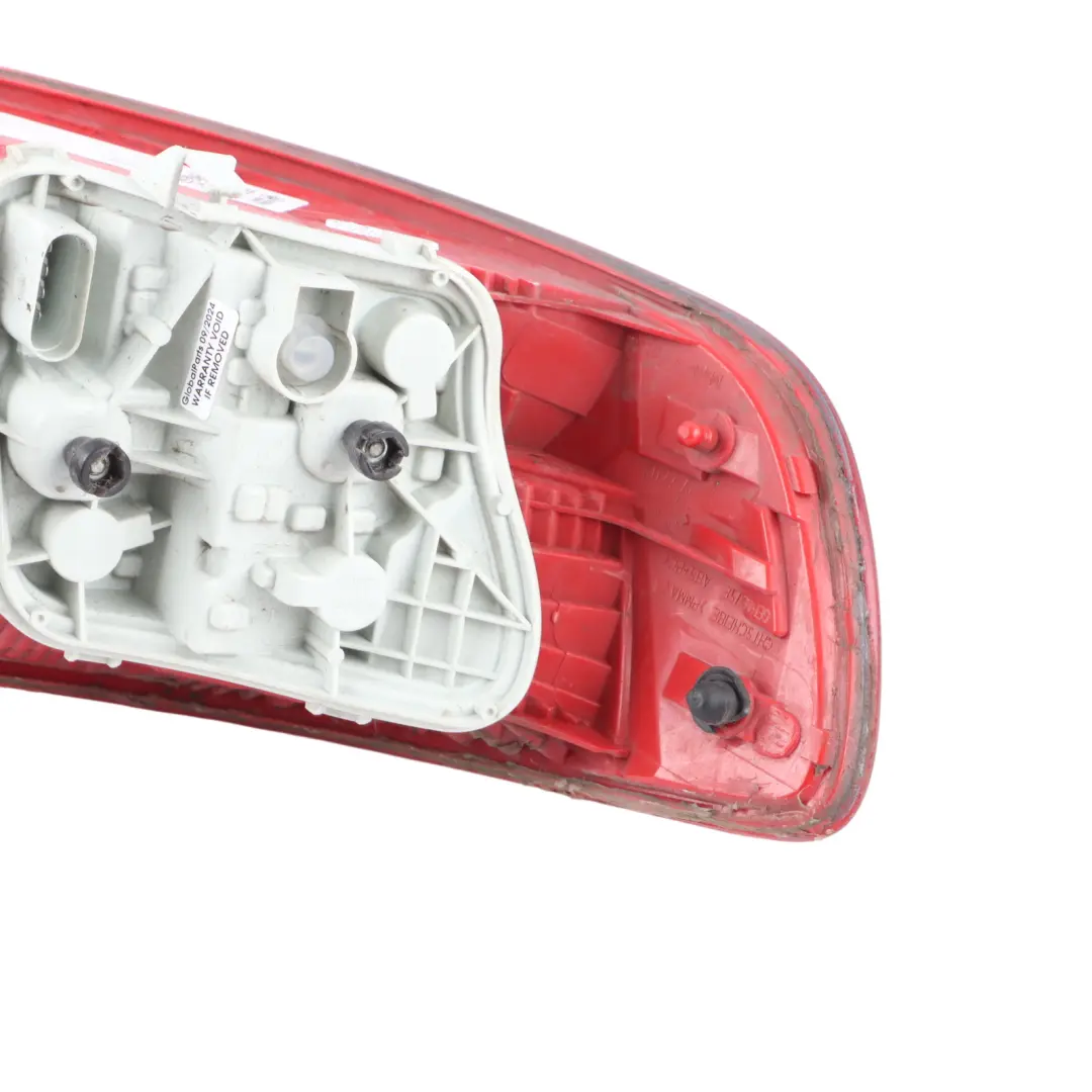 Tail Brake Light Lamp Right O/S Side Indicator to Audi A3 8P Rear with Part number 8P4945096C Audi A3 8P Rear Tail Brake Light Lamp Right O/S Side Indicator - SKU 8P4945096C - Part number 8P4945096C