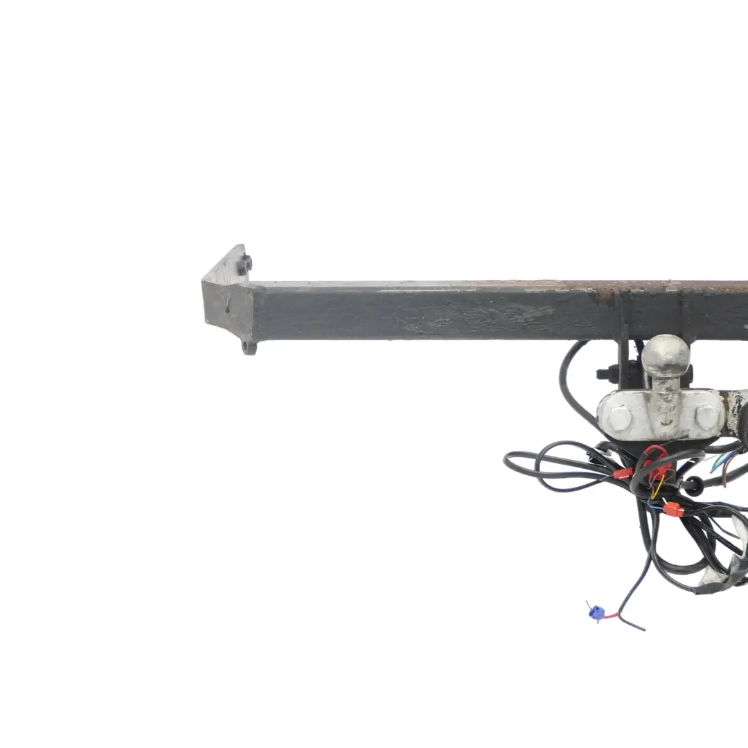 Barre d'attelage Crochet de Remorque pour Audi A3 8P à propos du numéro de pièce 8P7092155 Audi A3 8P Barre d'attelage Crochet de Remorque - SKU 8P7092155 - Numéro de pièce 8P7092155