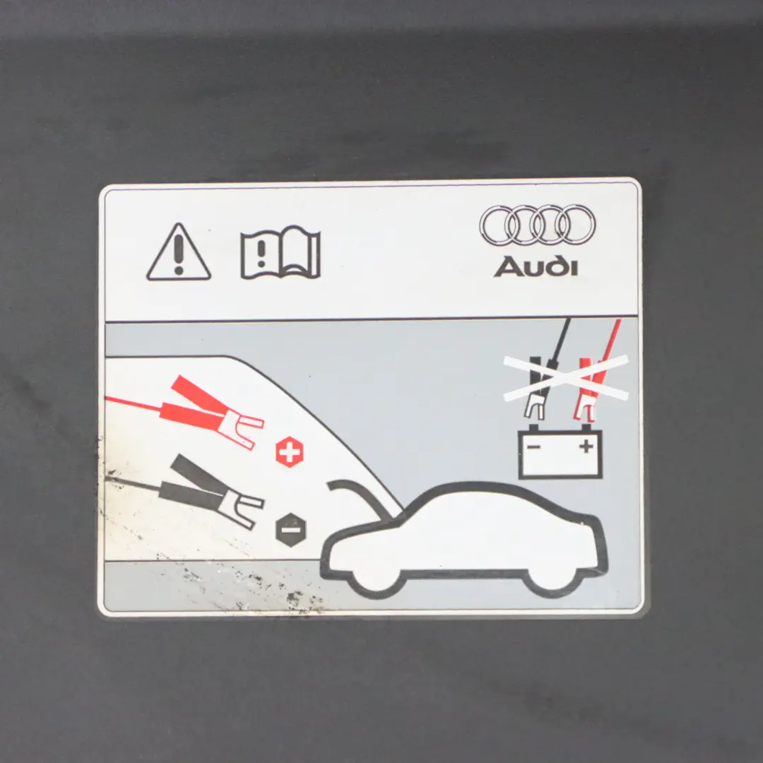 Audi A5 8T Coffre Roue de Secours Cache Batterie Panneau d'Habillage - SKU 8T0012116A - Numéro de pièce 8T0012116A