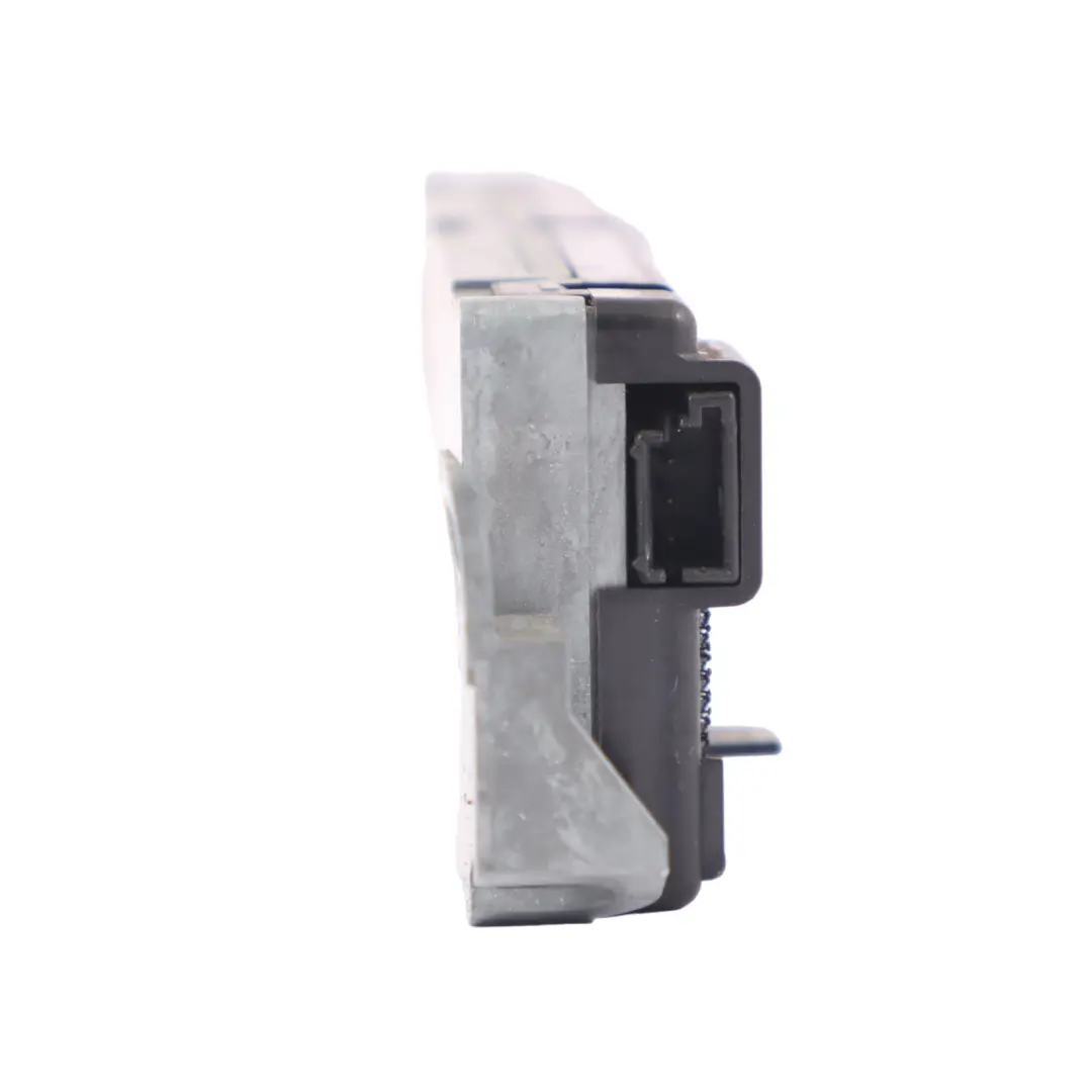 Audi A5 8T Antenne Verstärker Modul Steuergerät - SKU 8T0035225J - Teilenummer 8T0035225J