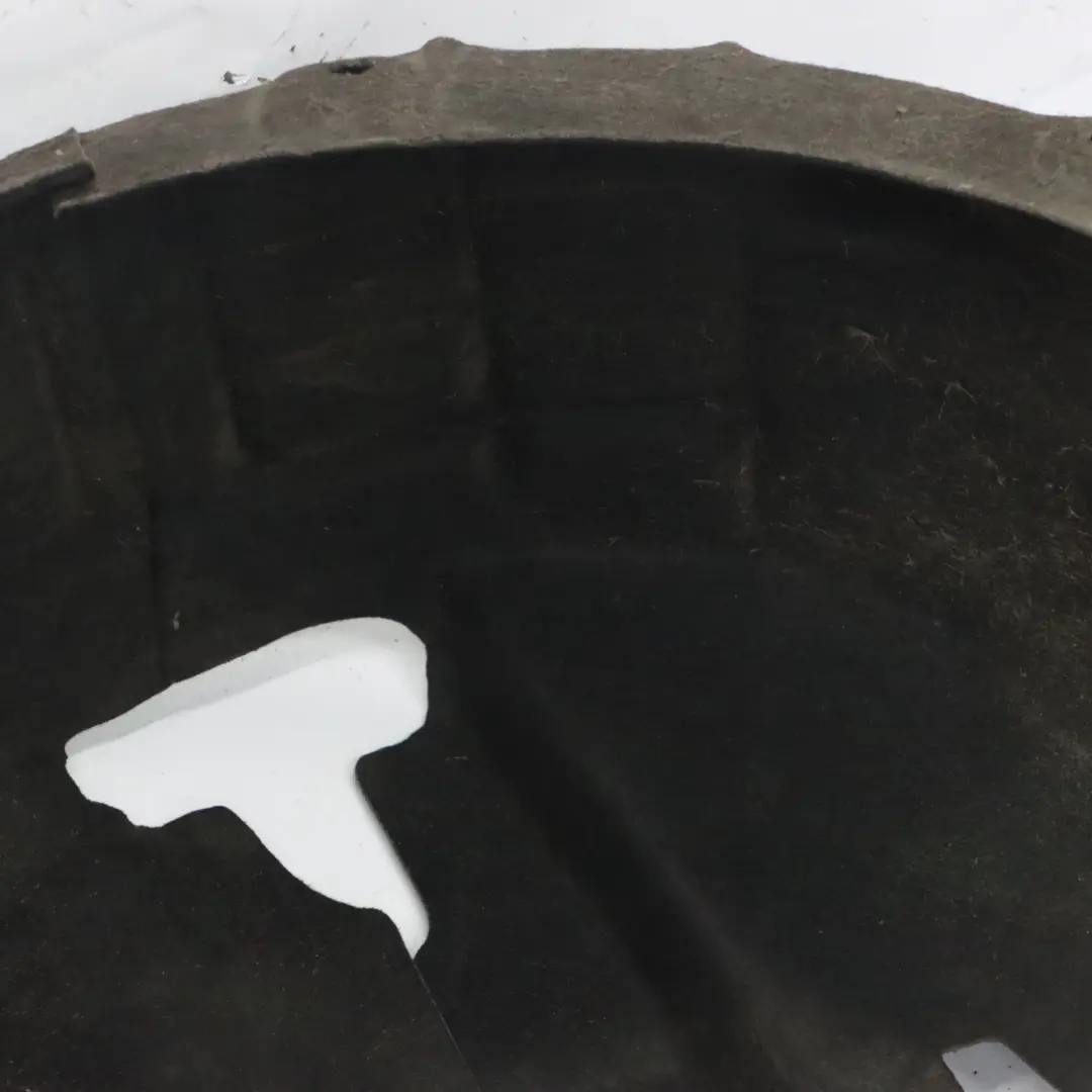 Paso Rueda Trasero Izquierdo Tapa Protectora para Audi A5 8T con número de pieza 8T0810171C Audi A5 8T Paso Rueda Trasero Izquierdo Tapa Protectora - SKU 8T0810171C - Número de pieza 8T0810171C