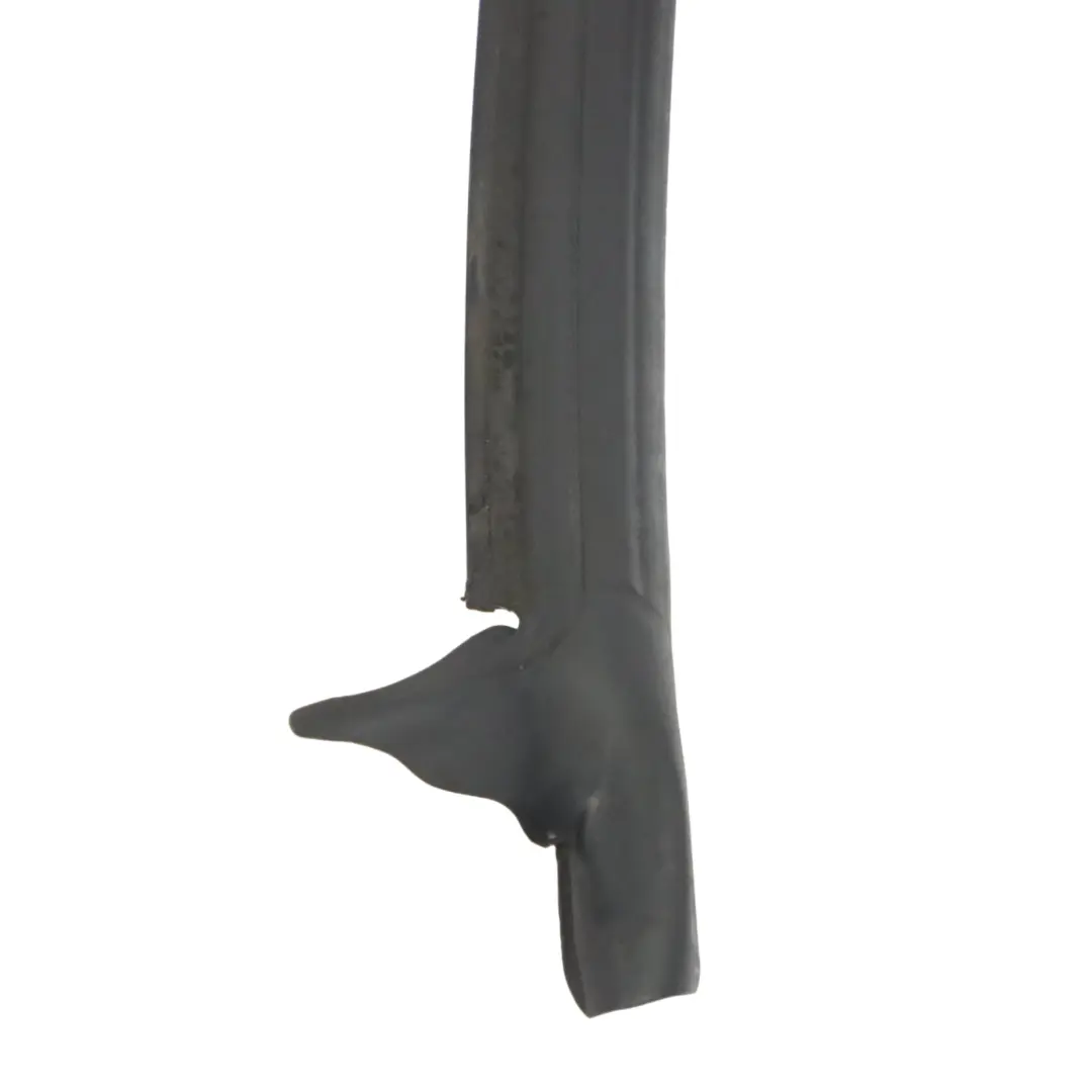 Audi A5 8T Coupe Guía de Ventana Puerta Delantera Derecha Junta Marco - SKU 8T0845354E - Número de pieza 8T0845354E