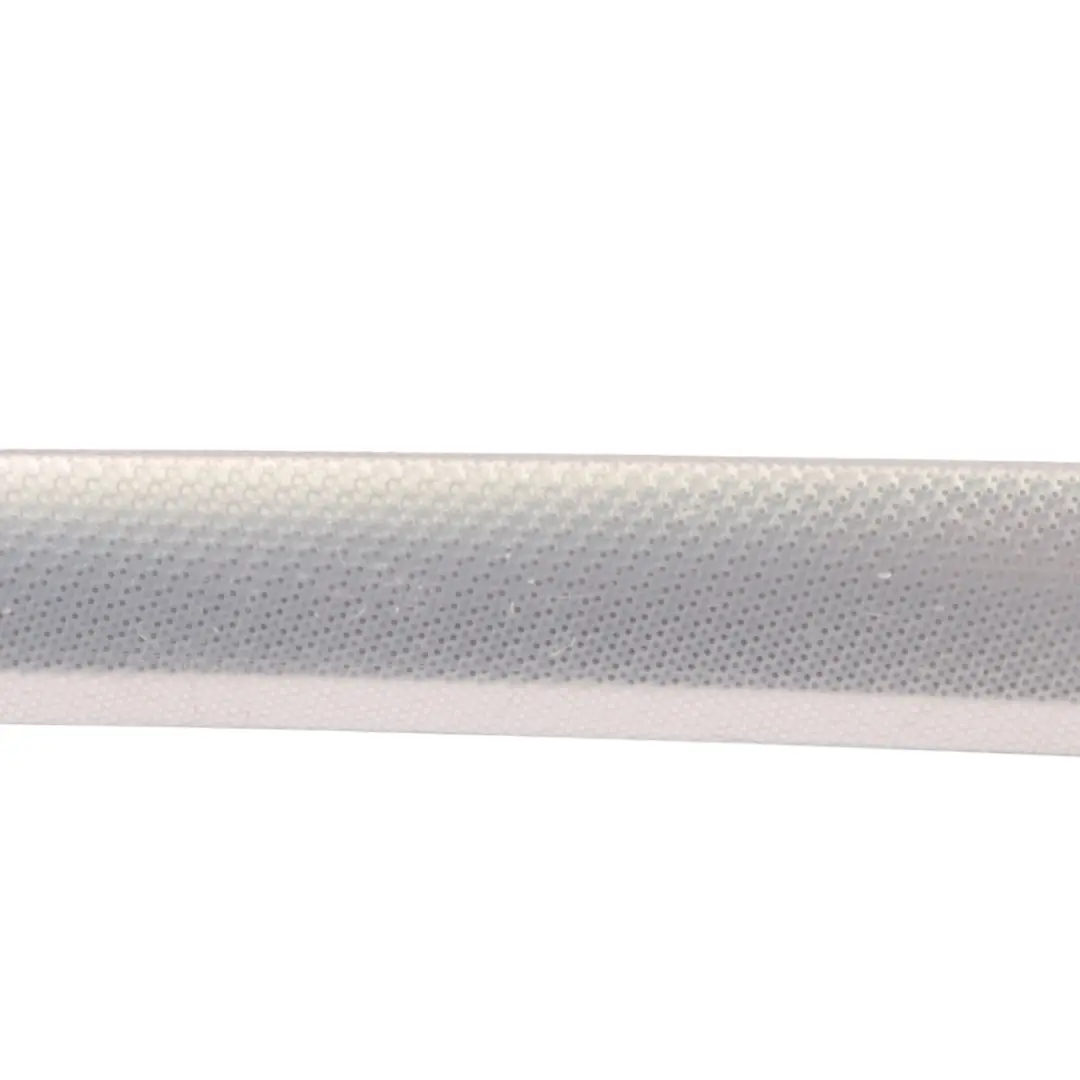 Embellecedor Panel Puerta Aluminio Delantero Izquierdo para Audi A5 8T con número de pieza 8T0867409A Audi A5 8T Embellecedor Panel Puerta Aluminio Delantero Izquierdo - SKU 8T0867409A - Número de pieza 8T0867409A