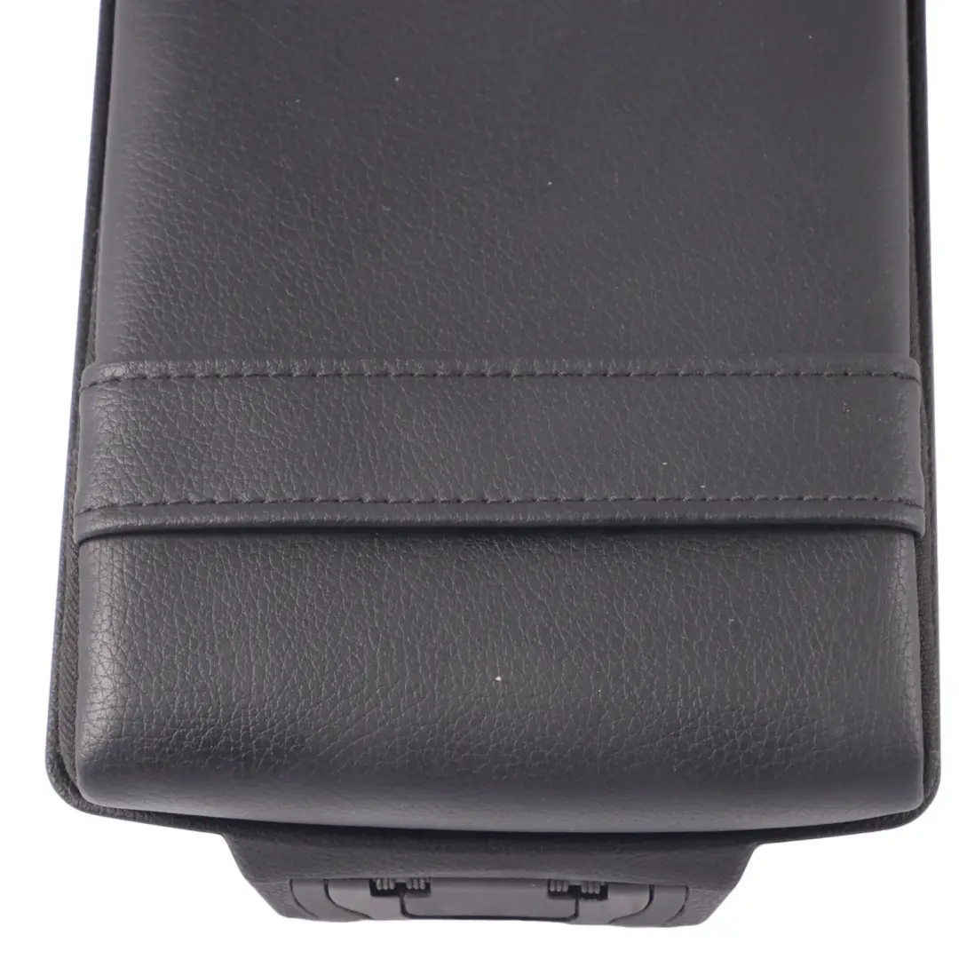 Audi A5 8T Dossier de Siège Arrière Accoudoir Central Tissu - SKU 8T0885875E - Numéro de pièce 8T0885875E