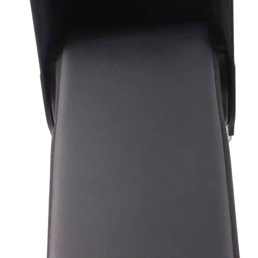 Respaldo Del Asiento Trasero Apoyabrazos Central Cuero para Audi A5 8T con número de pieza 8T0885875E Audi A5 8T Respaldo Del Asiento Trasero Apoyabrazos Central Cuero - SKU 8T0885875E - Número de pieza 8T0885875E