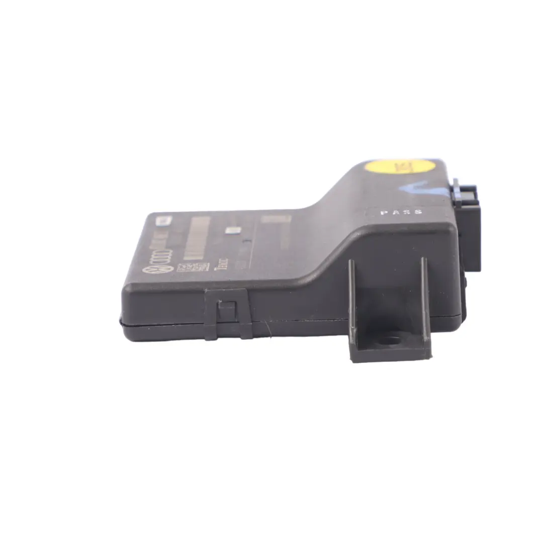 Audi A5 8T Central Gateway Module ECU Control Unit Lear 8T0907468D - SKU 8T0907468M - Part number 8T0907468M