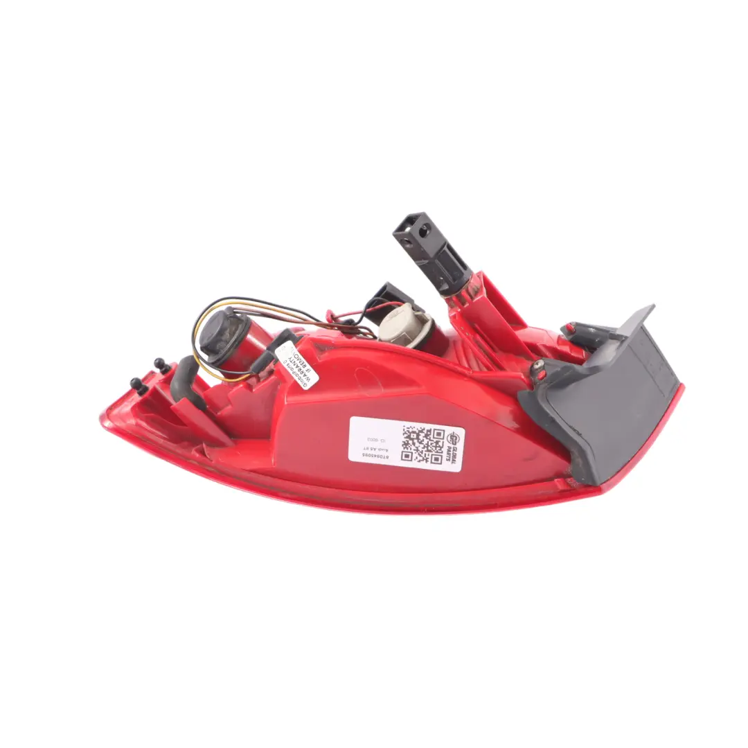 Fanale Posteriore Sinistro Esterno per Audi A5 8T con numero di parte 8T0945095 Audi A5 8T Fanale Posteriore Sinistro Esterno - SKU 8T0945095 - Numero di parte 8T0945095