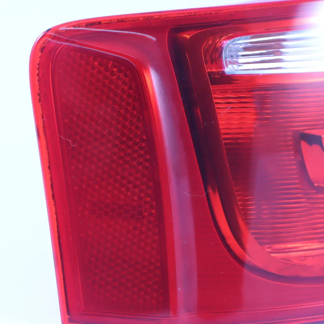 Feu Arrière Gauche Extérieur pour Audi A5 8T à propos du numéro de pièce 8T0945095 Audi A5 8T Feu Arrière Gauche Extérieur - SKU 8T0945095 - Numéro de pièce 8T0945095