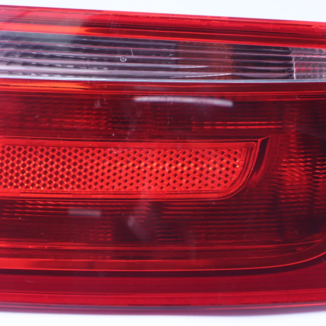 Audi A5 8T Rücklicht Lampe Rechts Außen - SKU 8T0945096 - Teilenummer 8T0945096