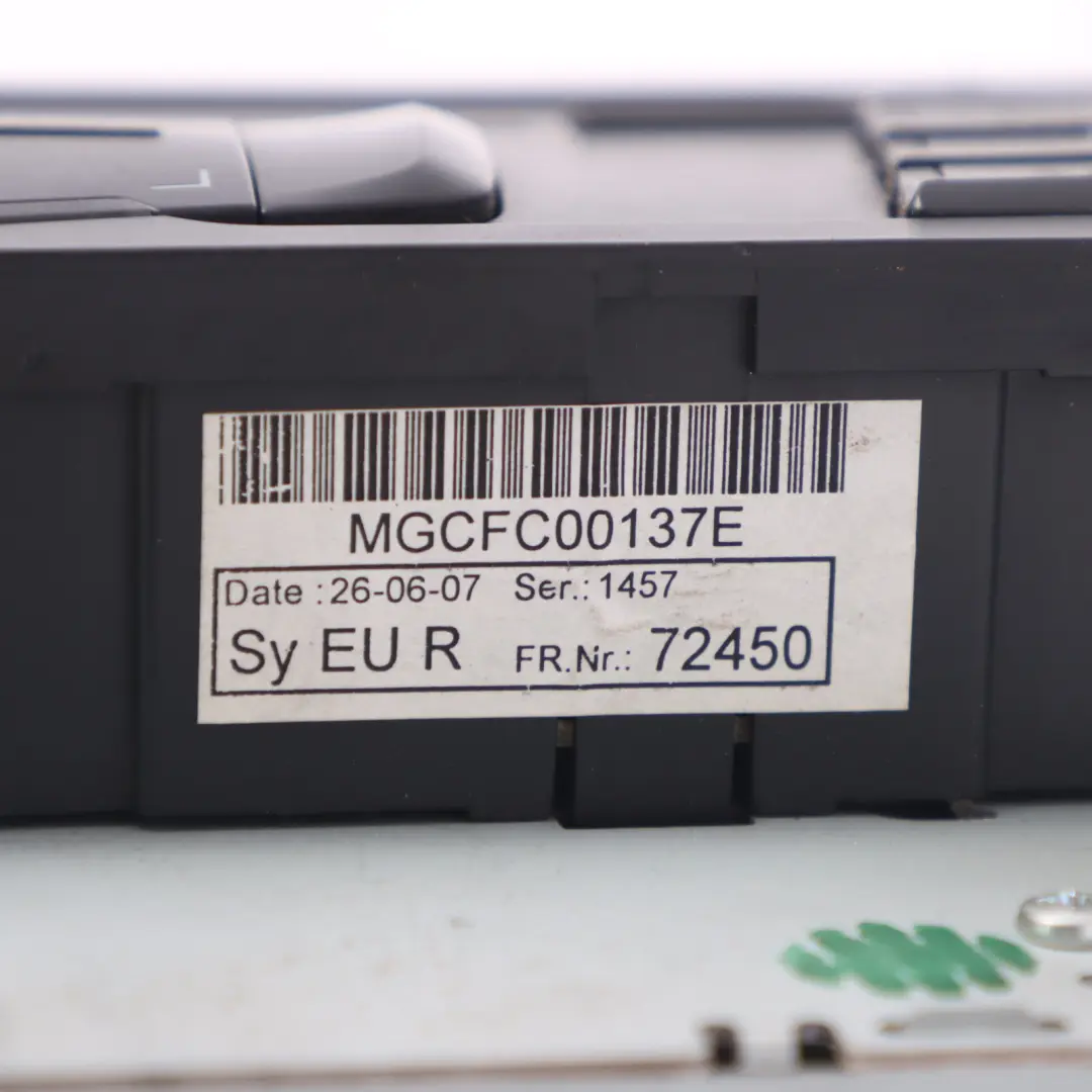 Unidad Principal Radio CD Symphony Stereo Audio para Audi A4 B8 con número de pieza 8T2035195 Audi A4 B8 Unidad Principal Radio CD Symphony Stereo Audio - SKU 8T2035195 - Número de pieza 8T2035195