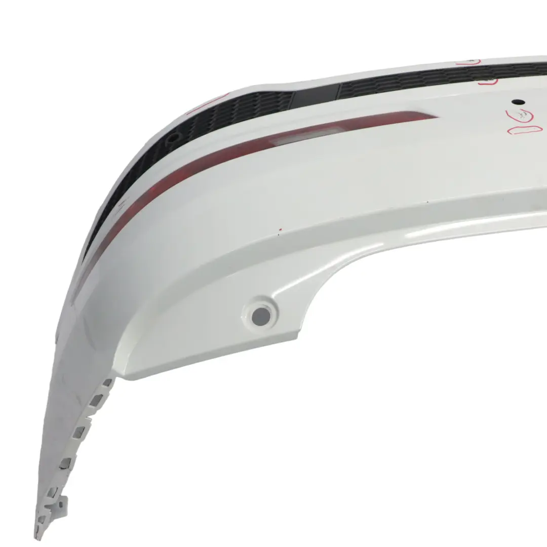 Zderzak Tylny Glacier Pearl White Biały - S9R do Audi Q3 8U o numerze 8U0807067E Audi Q3 8U Zderzak Tylny Glacier Pearl White Biały - S9R - SKU 8U0807067E-MGW - Numer Części 8U0807067E