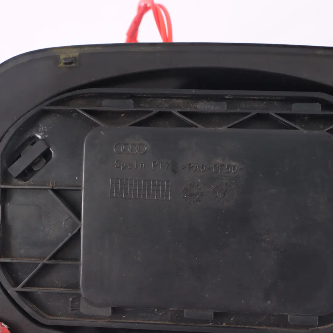 Filler Fill Flap Cover Cap to Audi Q3 8U Fuel with Part number 8U0809906E Audi Q3 8U Fuel Filler Fill Flap Cover Cap - SKU 8U0809906E - Part number 8U0809906E