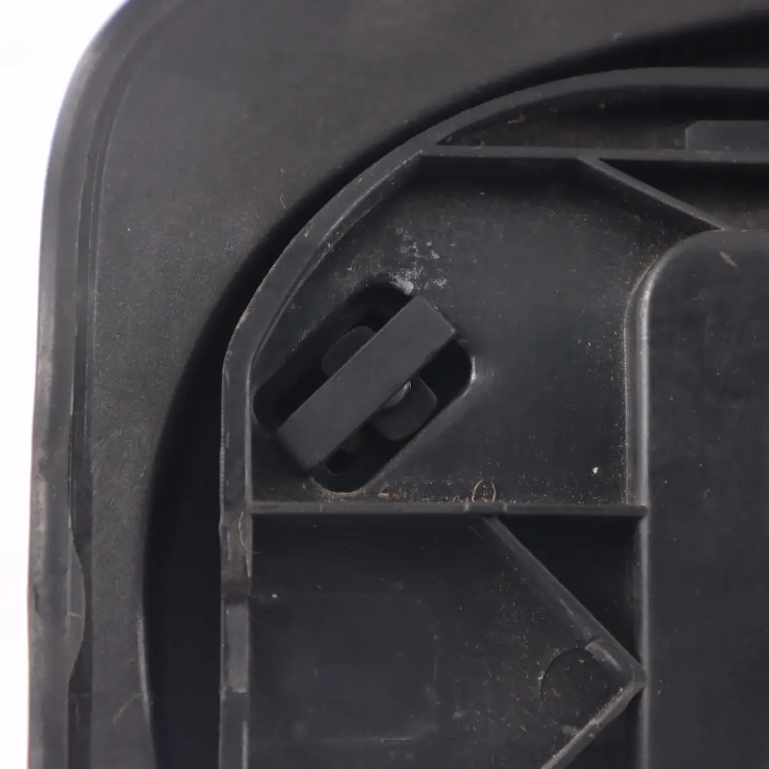 Audi Q3 8U Capuchon couvercle trappe remplissage carburant - SKU 8U0809906E - Numéro de pièce 8U0809906E