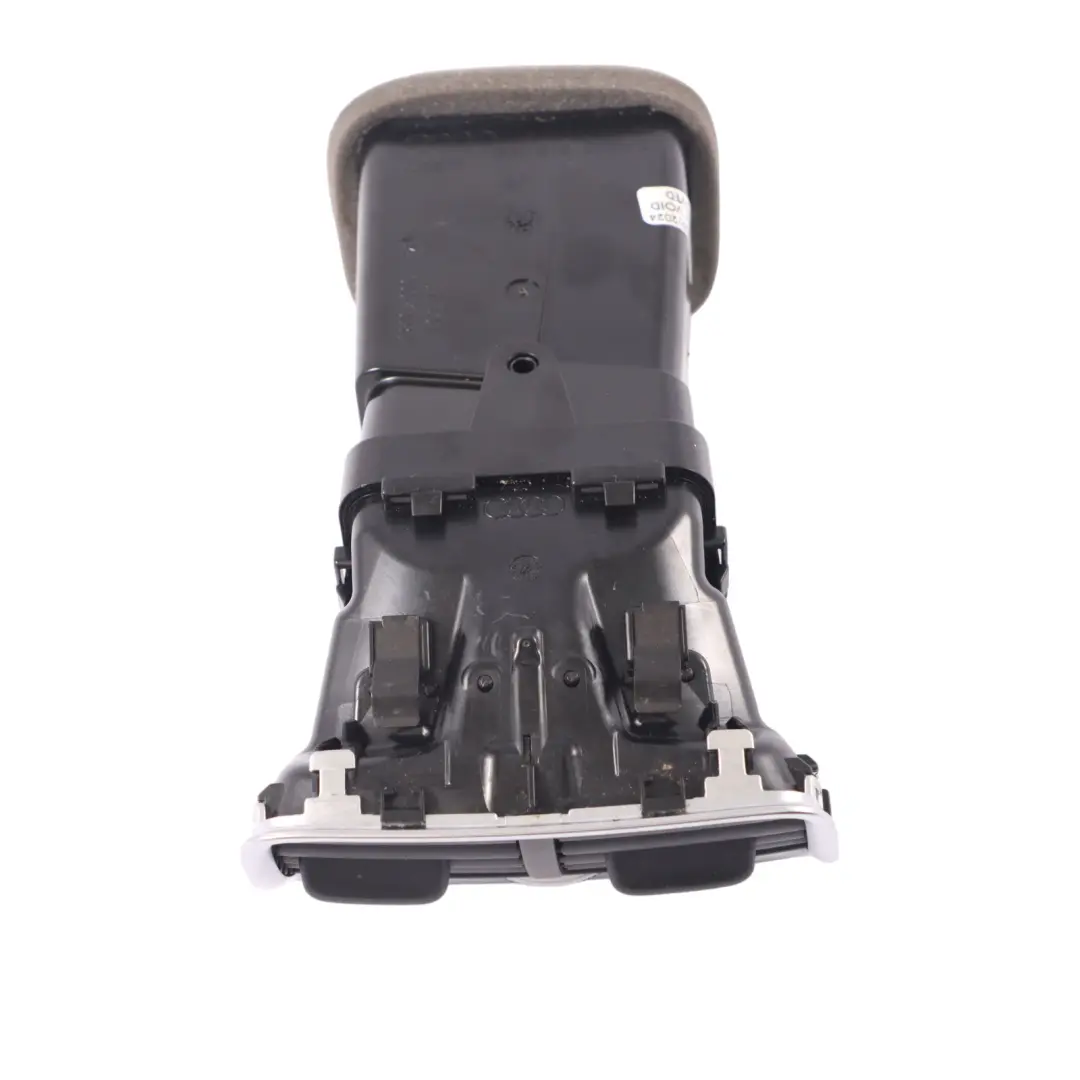 Audi Q3 8U Console centrale posteriore Griglia aerazione Copertura - SKU 8U0819203B - Numero di parte 8U0819203B