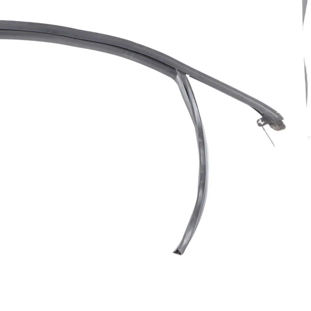 Audi A4 B8 Front Door Window Right O/S Outer Seal Gasket Strip Rubber - SKU 8U0837440A - Part number 8U0837440A