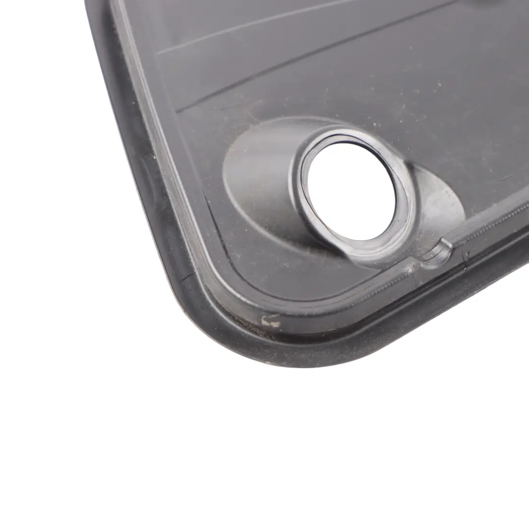 Pannello Rivestimento Blocco Porta Anteriore Destro Nero per Audi TT 8J con numero di parte 8U0837916A Audi TT 8J Pannello Rivestimento Blocco Porta Anteriore Destro Nero - SKU 8U0837916A - Numero di parte 8U0837916A