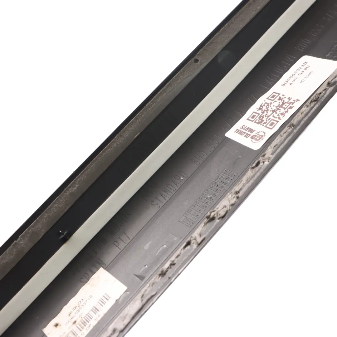 Nakładka Progu Listwa Progowa S Line Przód Lewa do Audi Q3 8U o numerze 8U0853373B Audi Q3 8U Nakładka Progu Listwa Progowa S Line Przód Lewa - SKU 8U0853373B - Numer Części 8U0853373B