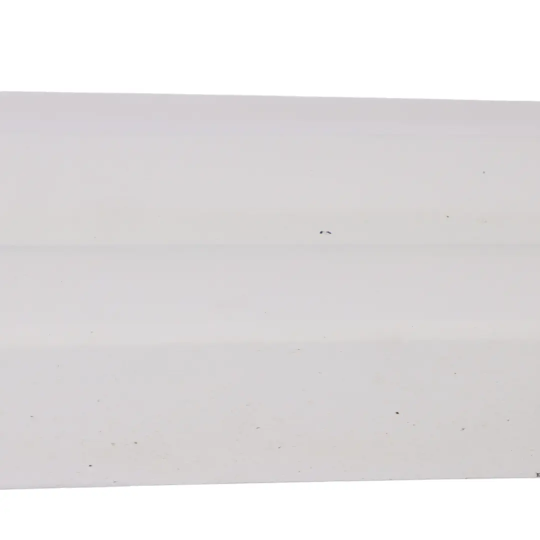 Rivestimento striscia porta posteriore destra Glacier White S9R per Audi A6 C6 con numero di parte 8U0853970R Audi A6 C6 Rivestimento striscia porta posteriore destra Glacier White S9R - SKU 8U0853970R-MGW - Numero di parte 8U0853970R