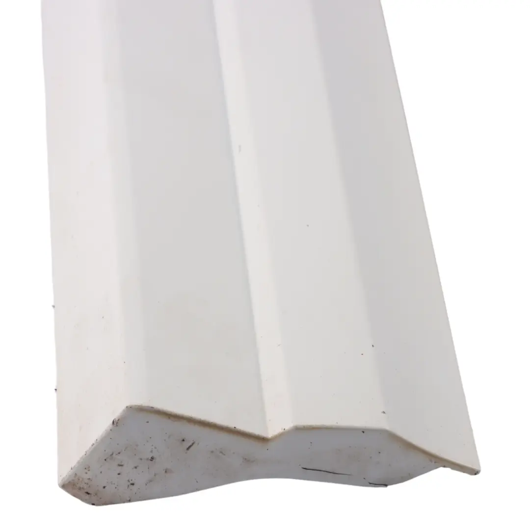 Rivestimento striscia porta posteriore destra Glacier White S9R Audi A6 C6 - SKU 8U0853970R-MGW - Numero di parte 8U0853970R