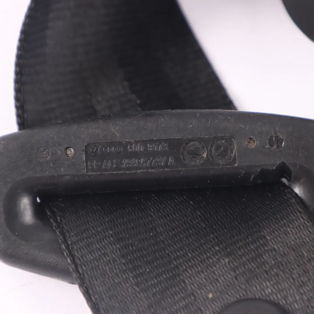 Audi Q3 8U Oberer Sicherheitsgurt Vorne Rechts Vorspanner - SKU 8U0857706C - Teilenummer 8U0857706C