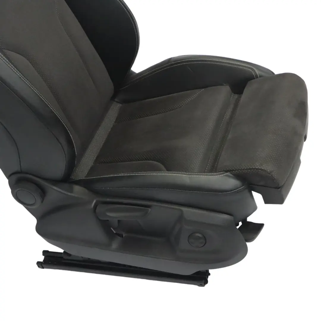 Front Right O/S S-Line Interior Half Leather Black Silver to Audi Q3 8U Sport Seat with Part number 8U0881806AL Audi Q3 8U Sport Seat Front Right O/S S-Line Interior Half Leather Black Silver - SKU 8U0881806AL-1 - Part number 8U0881806AL