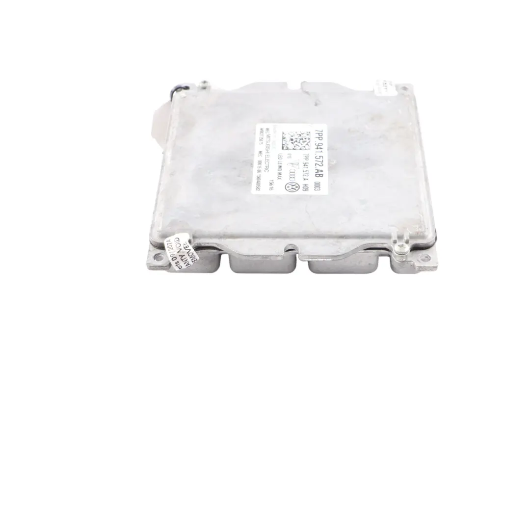 Audi Q3 8U Headlight Module LED Headlamp Control Unit - SKU 8U0998572A - Part number 8U0998572A
