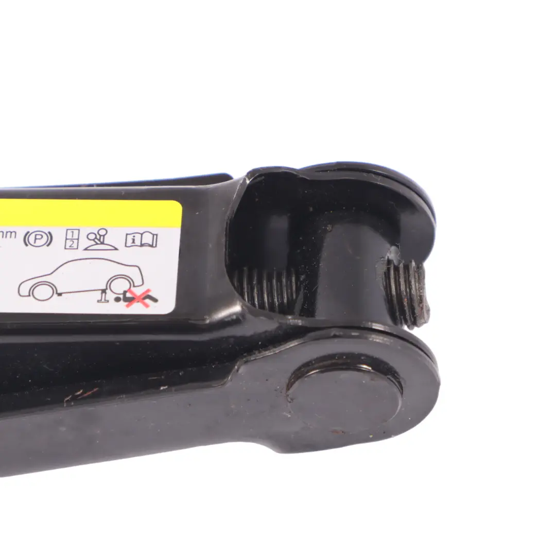 Hebebock Auto Werkzeug Notradaufzug A für Audi A3 8V mit Teilenummer 8V0011031 Audi A3 8V Hebebock Auto Werkzeug Notradaufzug A - SKU 8V0011031 - Teilenummer 8V0011031