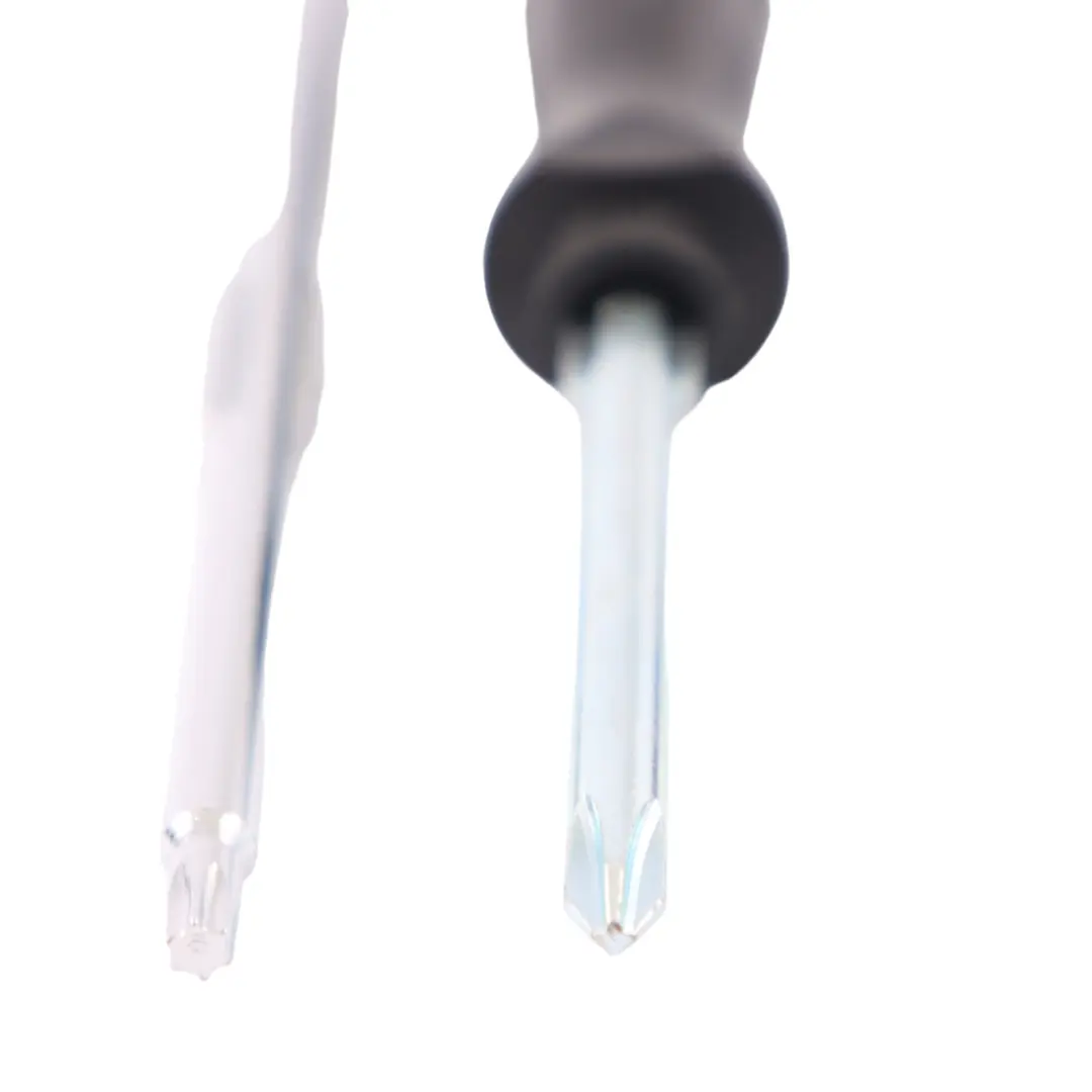 Strumenti Borsa Riparazione Kit Servizio Gancio Chiave per Audi A3 8V con numero di parte 8V0012115 Audi A3 8V Strumenti Borsa Riparazione Kit Servizio Gancio Chiave - SKU 8V0012115-1 - Numero di parte 8V0012115