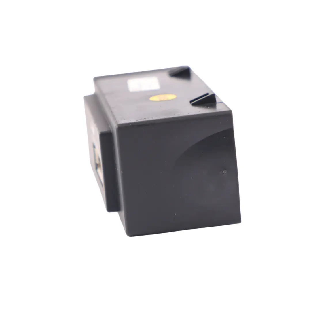 Interface Musicale Module Connexion Meultimédia pour Audi A3 8V à propos du numéro de pièce 8V0035736 Audi A3 8V Interface Musicale Module Connexion Meultimédia - SKU 8V0035736 - Numéro de pièce 8V0035736