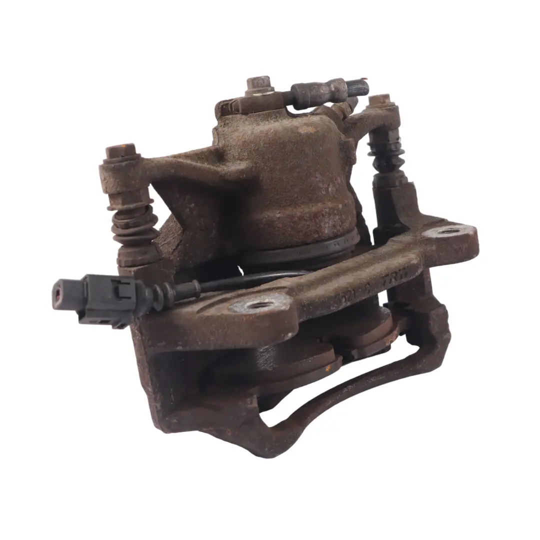 Pinza freno Audi S3 8V VW Golf Mk7 anteriore destra per con numero di parte 8V0615124 Pinza freno Audi S3 8V VW Golf Mk7 anteriore destra - SKU 8V0615124 - Numero di parte 8V0615124
