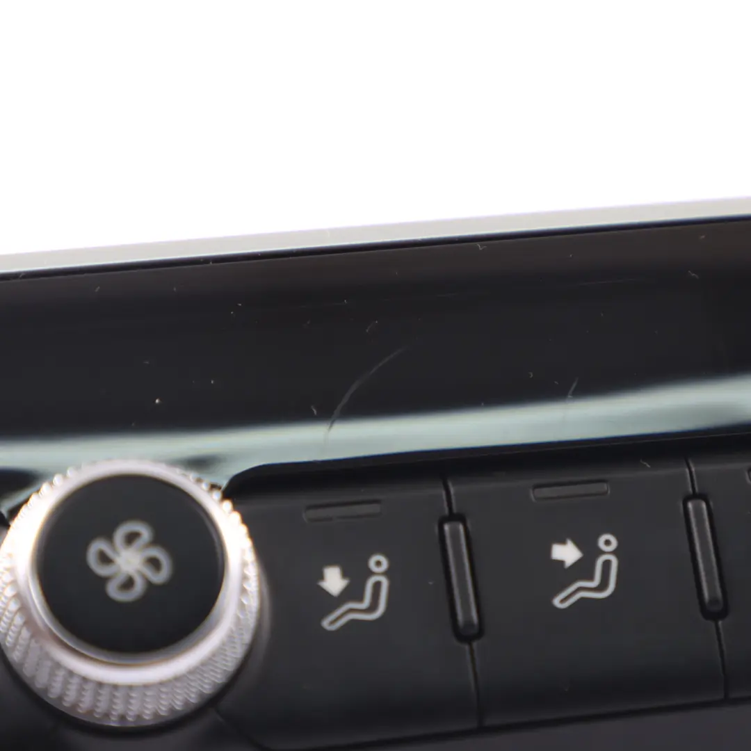 Audi A3 8V Panel Klimatyzacji Sterowania Przełącznik Klimy Q - SKU 8V0820043 - Numer Części 8V0820043