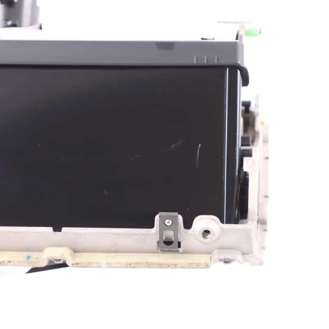 Audi A3 8V Ekran Komputera Nawigacji Radia Samochodowego - SKU 8V0857273P - Numer Części 8V0857273P