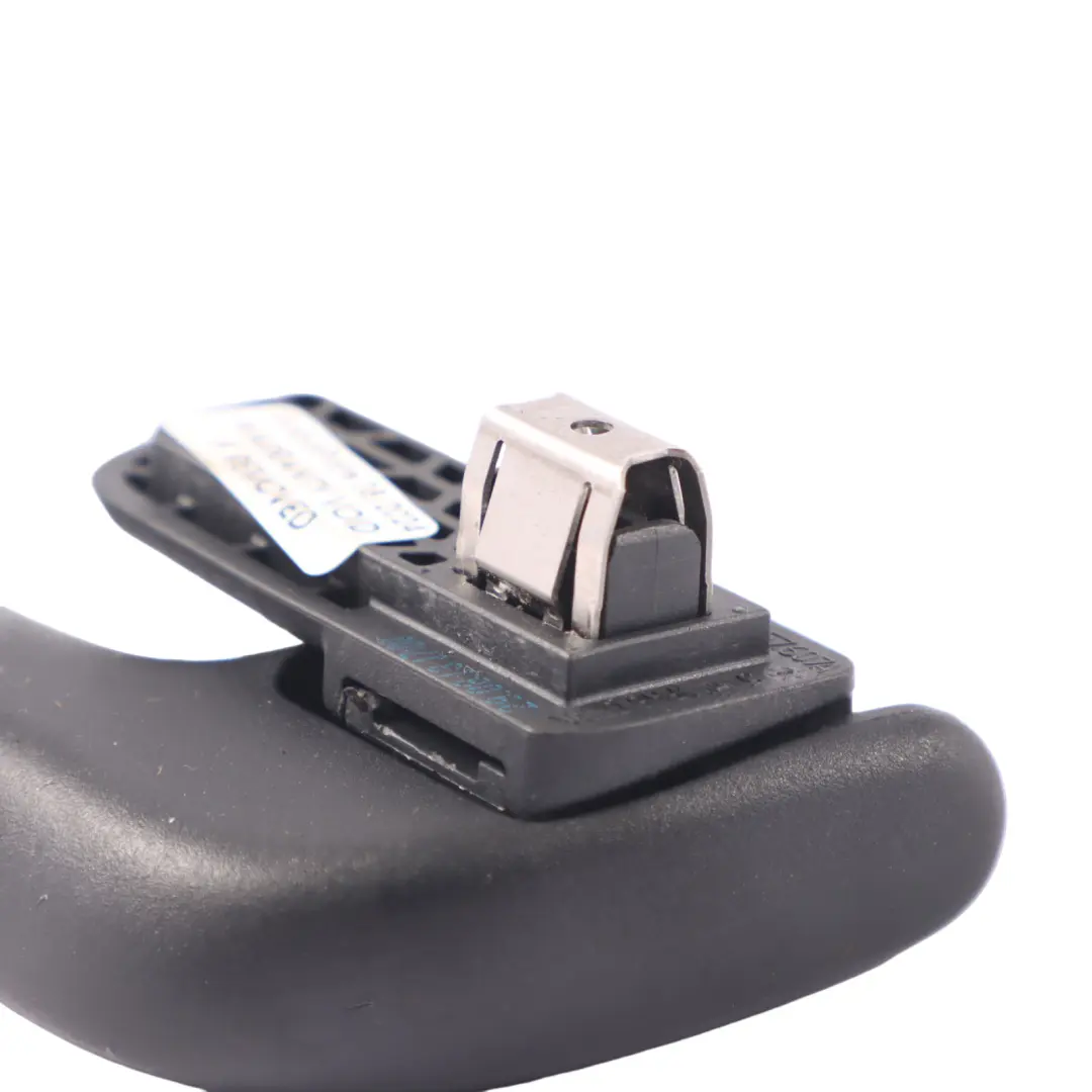 Techo Agarre Interior Mango Trasero Izquierdo Negro Cabina para Audi A3 8V con número de pieza 8V0857607A Audi A3 8V Techo Agarre Interior Mango Trasero Izquierdo Negro Cabina - SKU 8V0857607A - Número de pieza 8V0857607A