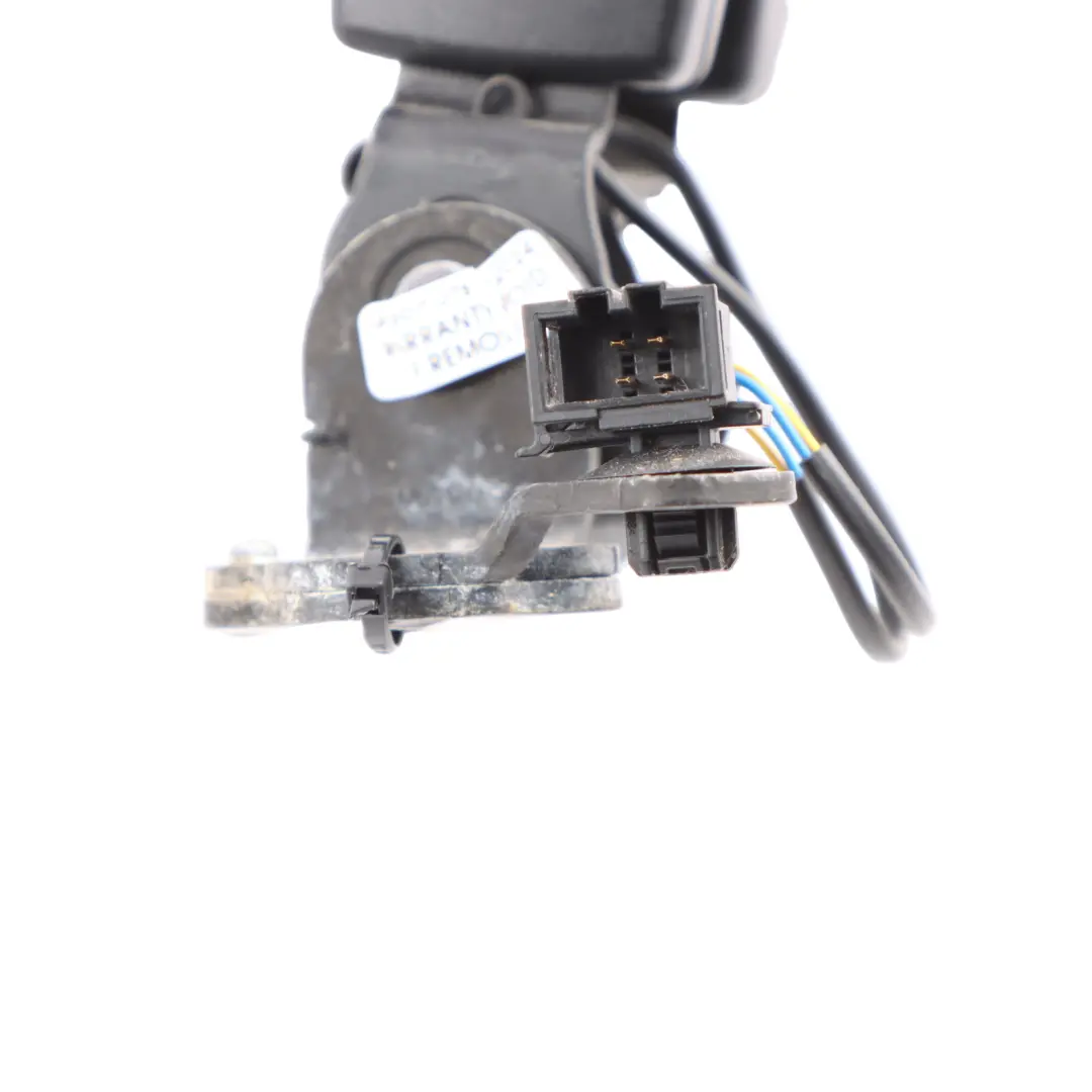Audi A3 8V Sitzgurtschloss Mitte Doppelgurt Clip Montage - SKU 8V0857739 - Teilenummer 8V0857739