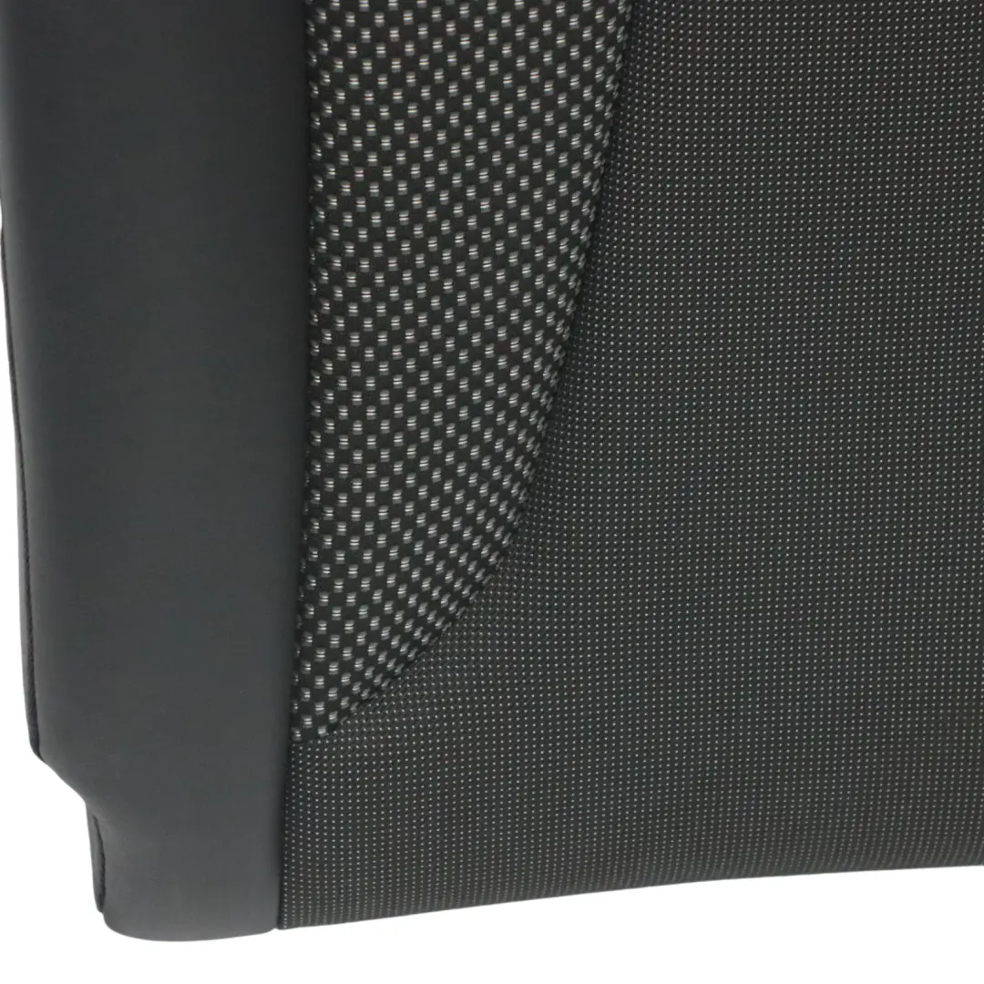 Funda Respaldo Asiento Trasero Izquierdo Cuero Tejido Soul Negro para Audi A3 8V con número de pieza 8V0885805H Audi A3 8V Funda Respaldo Asiento Trasero Izquierdo Cuero Tejido Soul Negro - SKU 8V0885805H - Número de pieza 8V0885805H