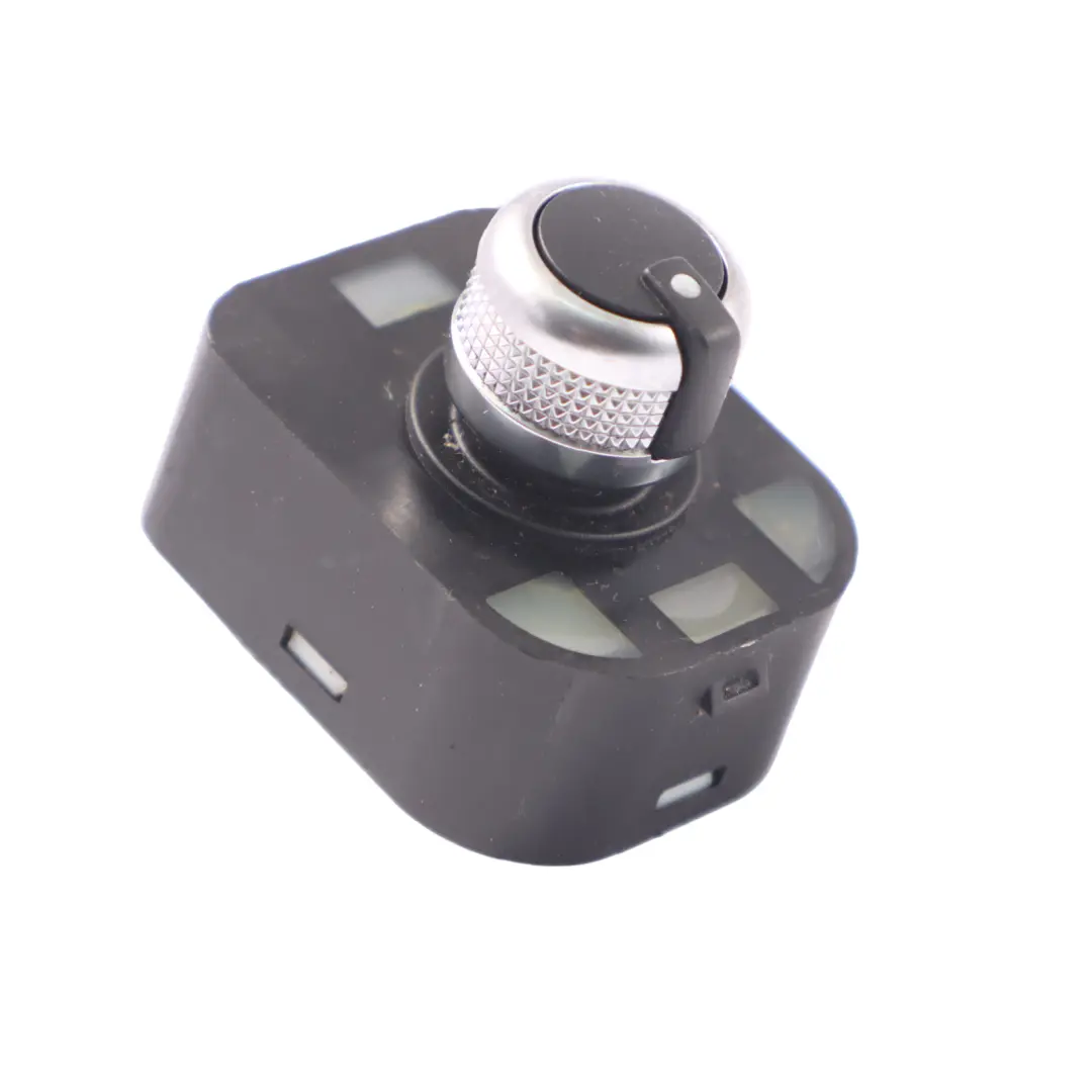 Adjustable Mirror Wing Switch Control Panel to Audi A3 8V Electric with Part number 8V0959565D Audi A3 8V Electric Adjustable Mirror Wing Switch Control Panel - SKU 8V0959565D - Part number 8V0959565D