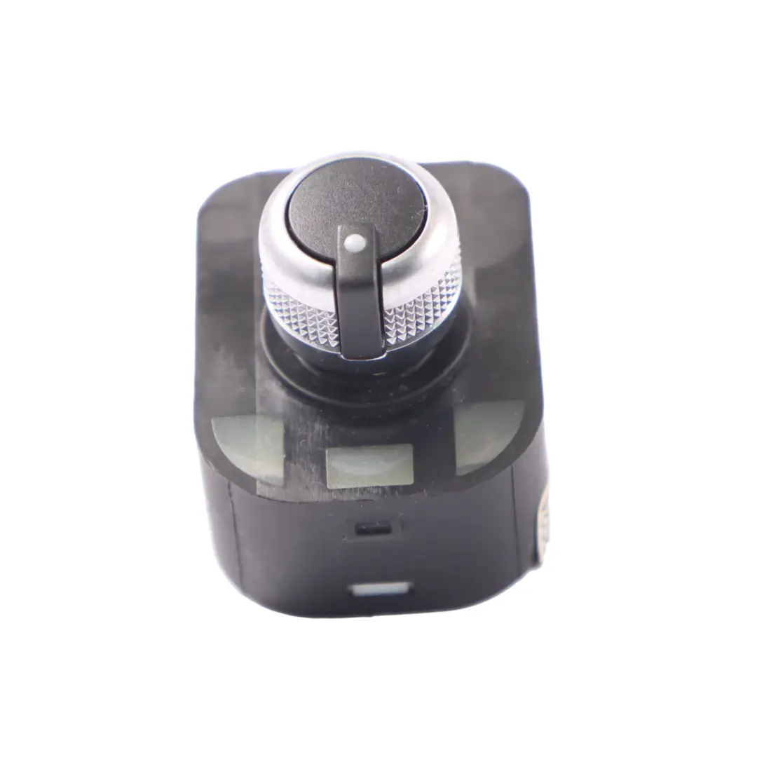 Audi A3 8V Espejo Eléctrico Ajustable Wing Panel Control Interruptor - SKU 8V0959565D - Número de pieza 8V0959565D