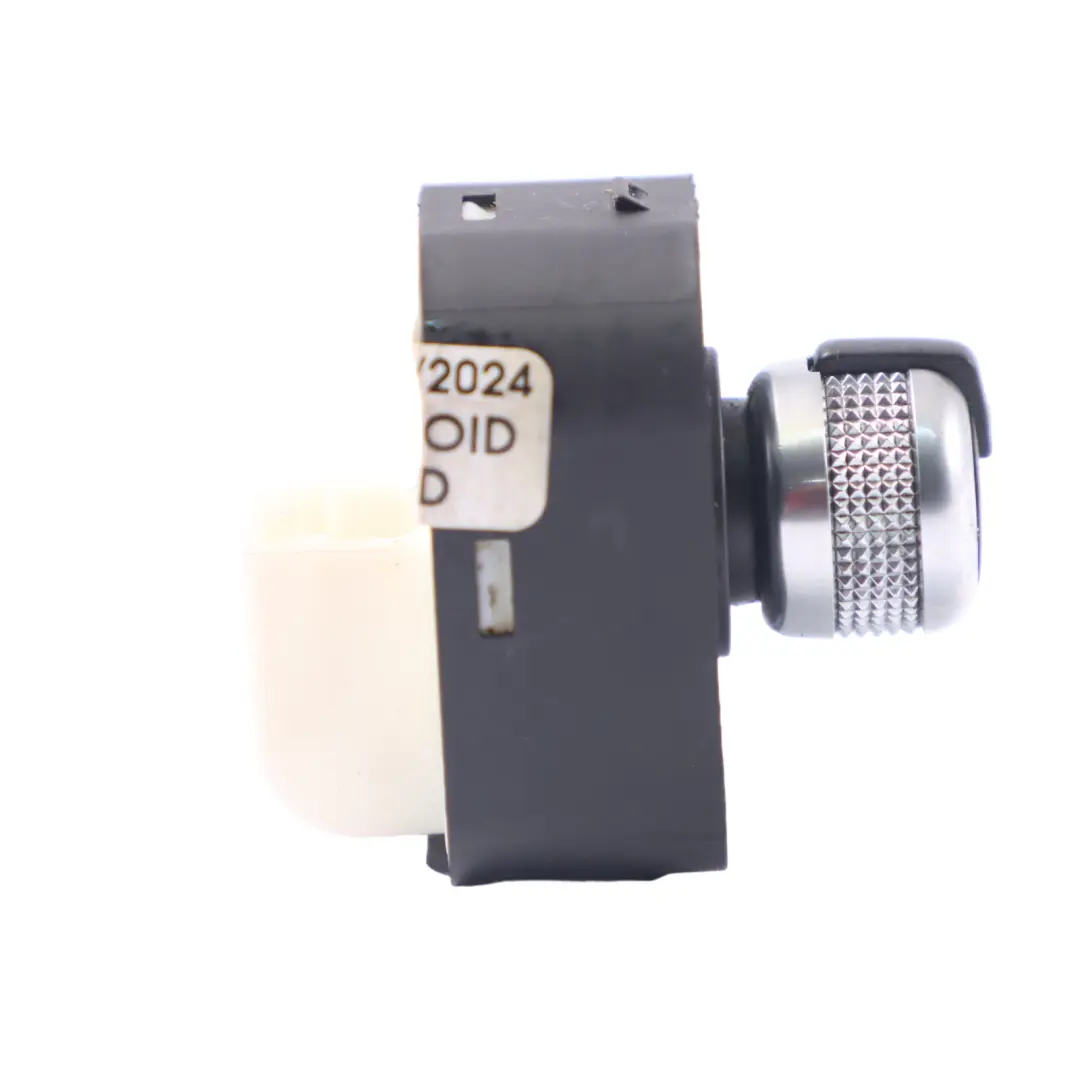 Audi A3 8V Elettrico Regolabile Specchio Interruttore Controllo - SKU 8V0959565D - Numero di parte 8V0959565D
