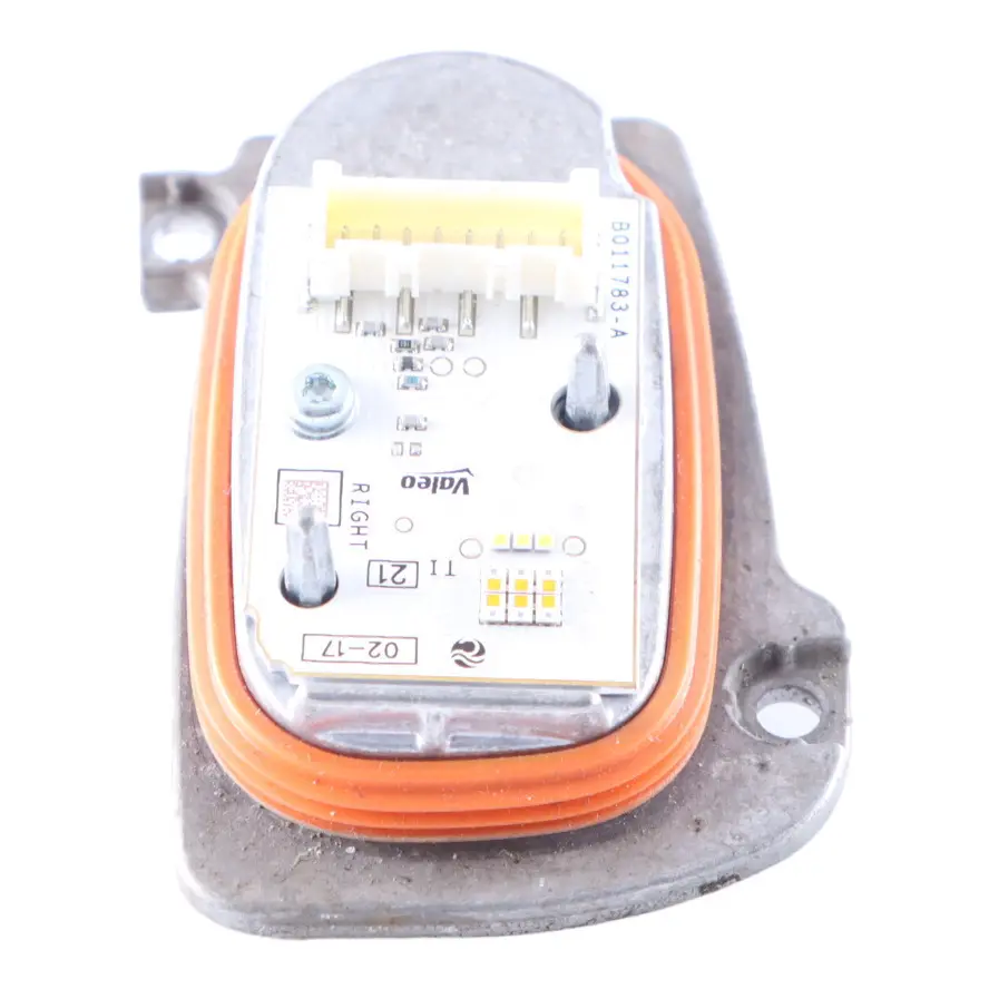 LED Front Headlight DRL Module Control Unit Right O/S to Audi A3 8V with Part number 8V0998474A Audi A3 8V LED Front Headlight DRL Module Control Unit Right O/S - SKU 8V0998474A - Part number 8V0998474A