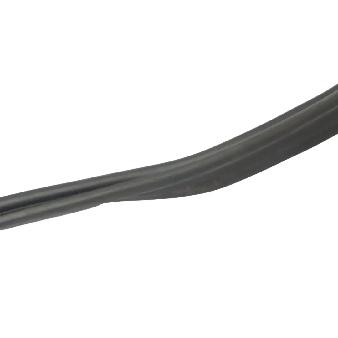 Trasero Hatch Boot Trunk Seal Junta Goma para Audi A3 8V Tailgate con número de pieza 8V3827705 Audi A3 8V Tailgate Trasero Hatch Boot Trunk Seal Junta Goma - SKU 8V3827705 - Número de pieza 8V3827705