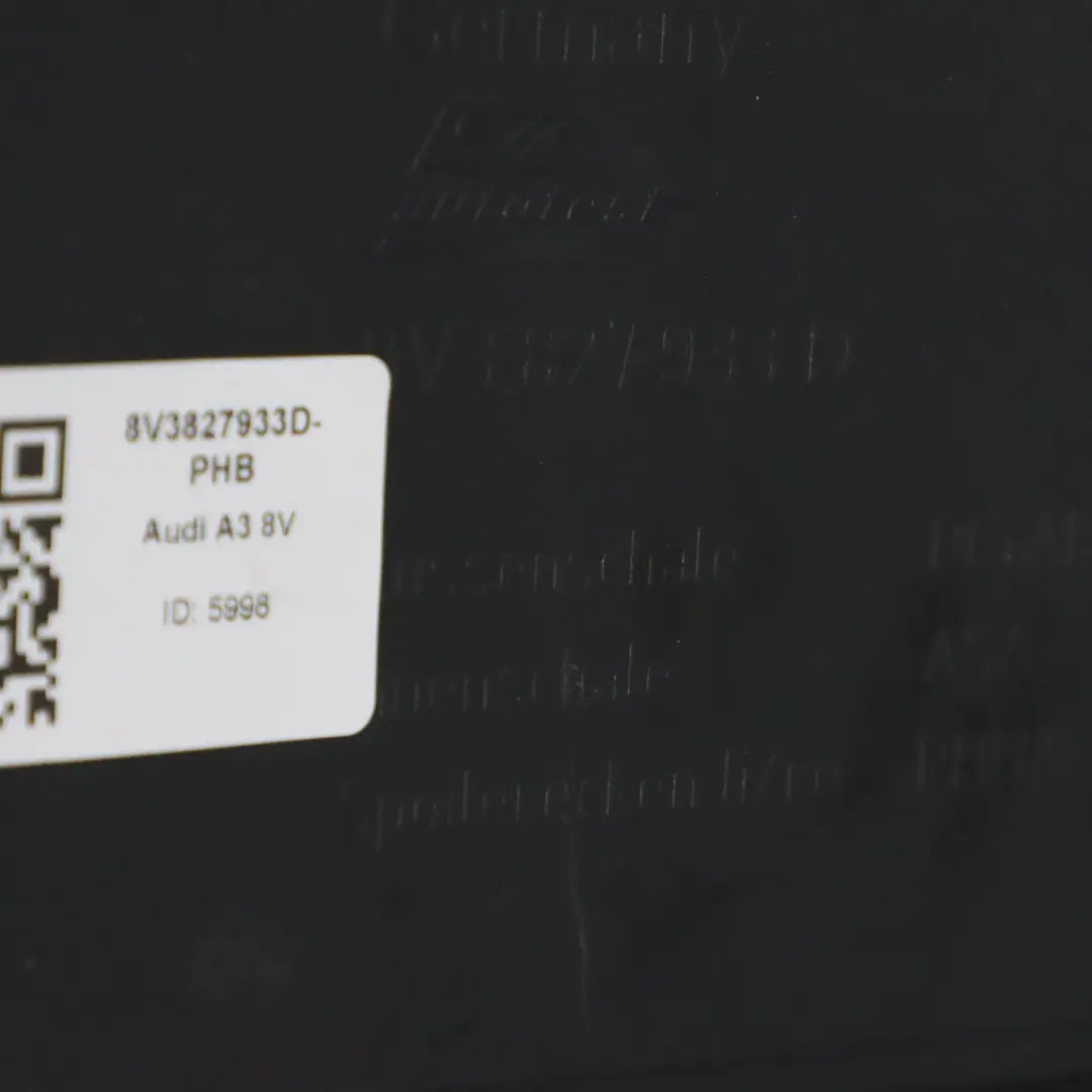 Spoiler trasero Boot Trunk Lid Panel Phantom Negro Z9Y para Audi A3 8V con número de pieza 8V3827933D Audi A3 8V Spoiler trasero Boot Trunk Lid Panel Phantom Negro Z9Y - SKU 8V3827933D-PHB - Número de pieza 8V3827933D