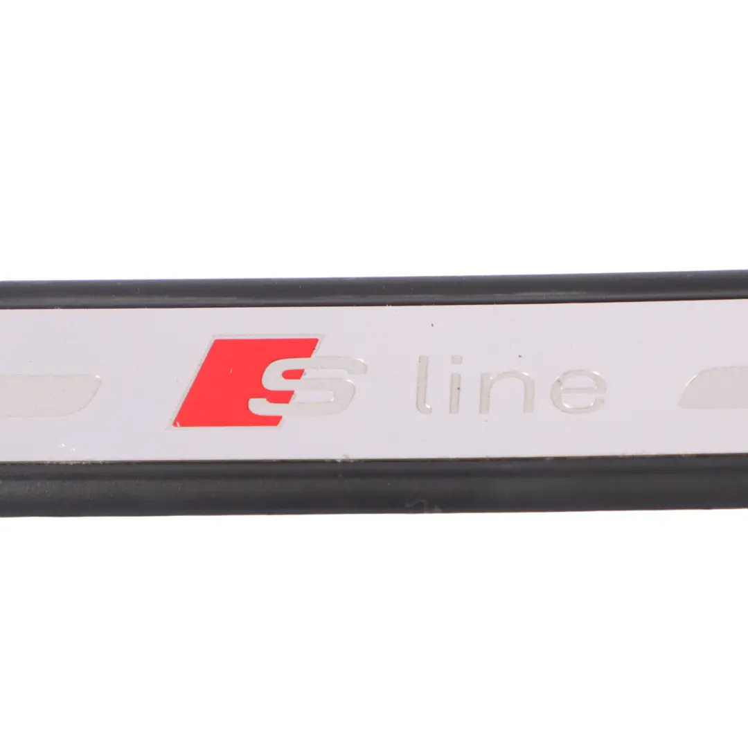 Faldón lateral S Line 3 embellecedor umbral puerta para Audi A3 8V con número de pieza 8V3853491B Audi A3 8V Faldón lateral S Line 3 embellecedor umbral puerta - SKU 8V3853491B - Número de pieza 8V3853491B