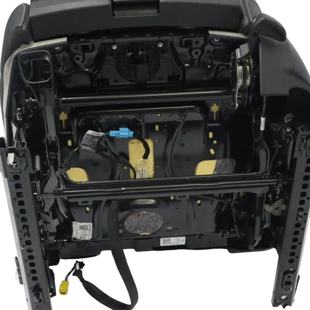 Audi A3 8V Sedile Anteriore Sinistro 3 Porte S Line Mezza Pelle Nero Argento - SKU 8V3881805G-1 - Numero di parte 8V3881805G