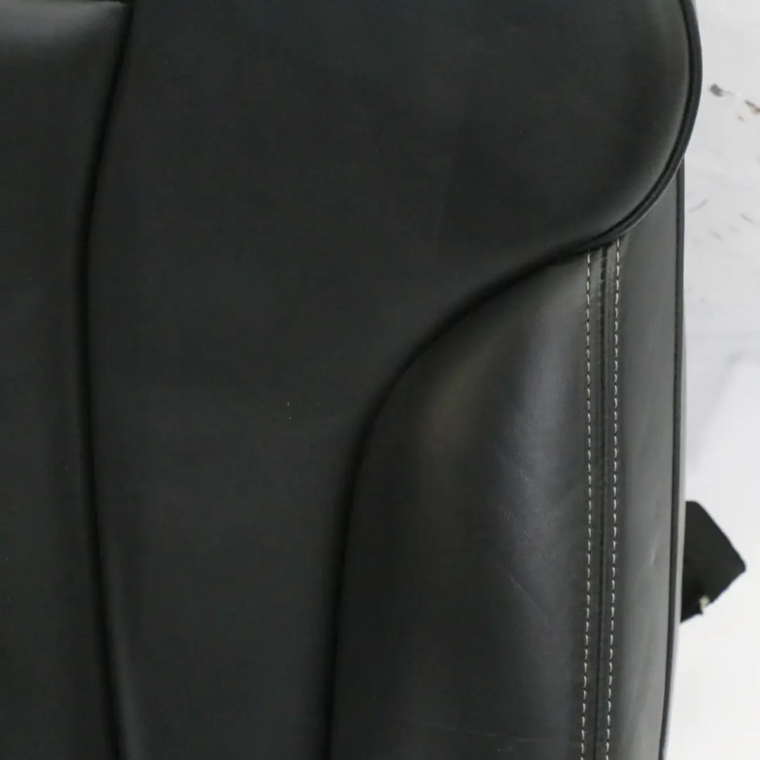 Cuscino copertura schienale anteriore destro pelle per Audi A3 8V S Line con numero di parte 8V3881806AP Audi A3 8V S Line Cuscino copertura schienale anteriore destro pelle - SKU 8V3881806AP - Numero di parte 8V3881806AP