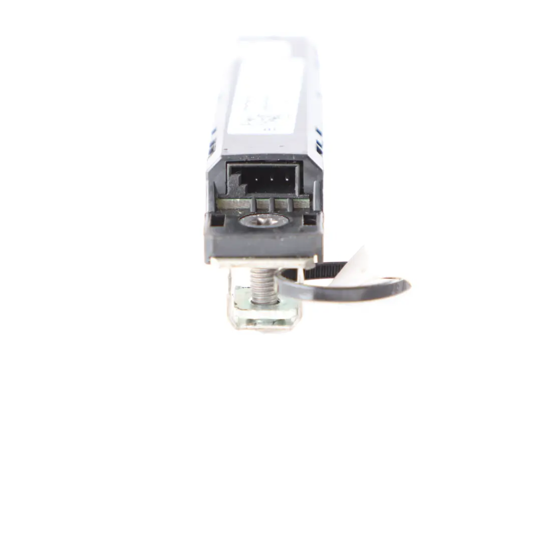 Audi A3 8V Antenna Amplifier Aerial Module Booster Control Unit - SKU 8V4035225 - Part number 8V4035225